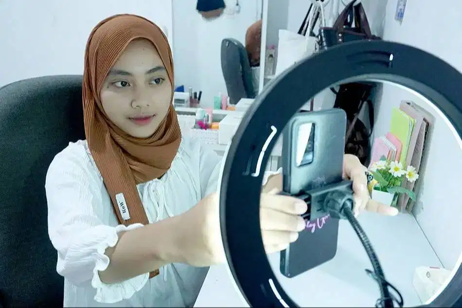Host Live Streaming Sybil Babyshop 3C Ceria, Ceriwis, Cekatan