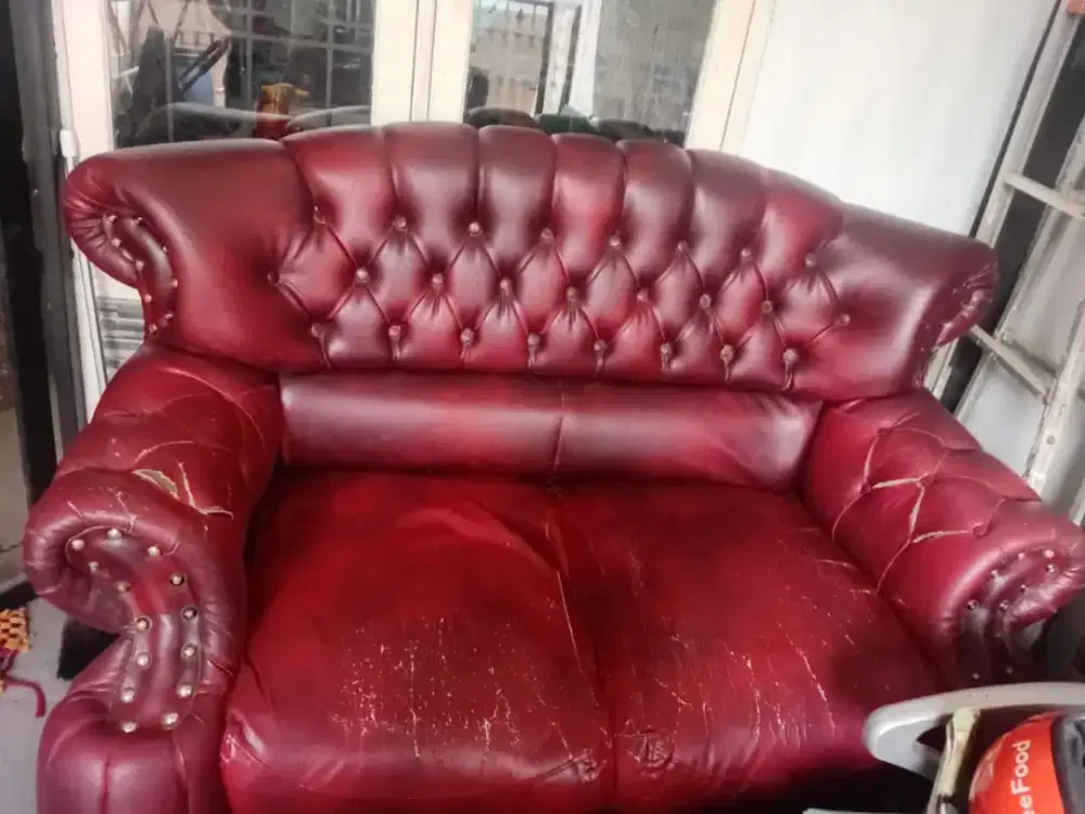 Sofa ruang tamu