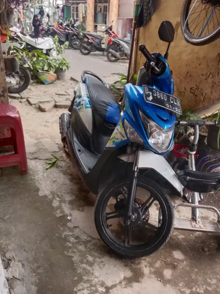 Jual motor baet pop, harga 8juta Terima pajak hidup