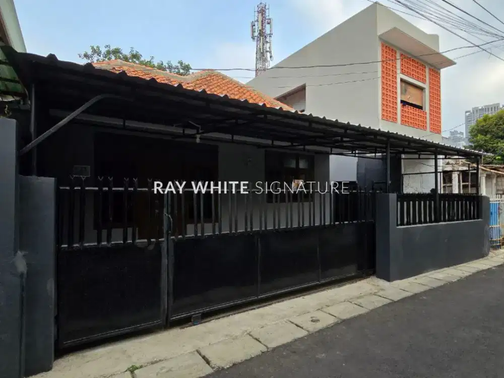 Dijual Rumah Siap Huni baru Renovasi di Jl. Kencana Setia Budi