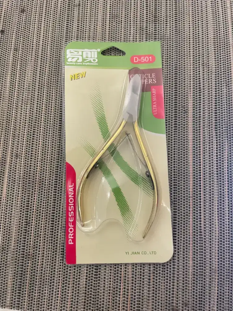 NIPPER YI JIAN D-501 PEMOTONG KUTIKULA