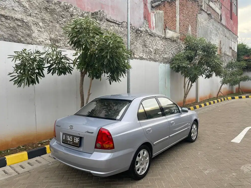 Hyundai Accent Tahun 2005
