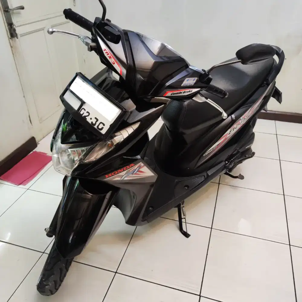 HONDA BEAT 110cc (2015) HITAM/BLACK