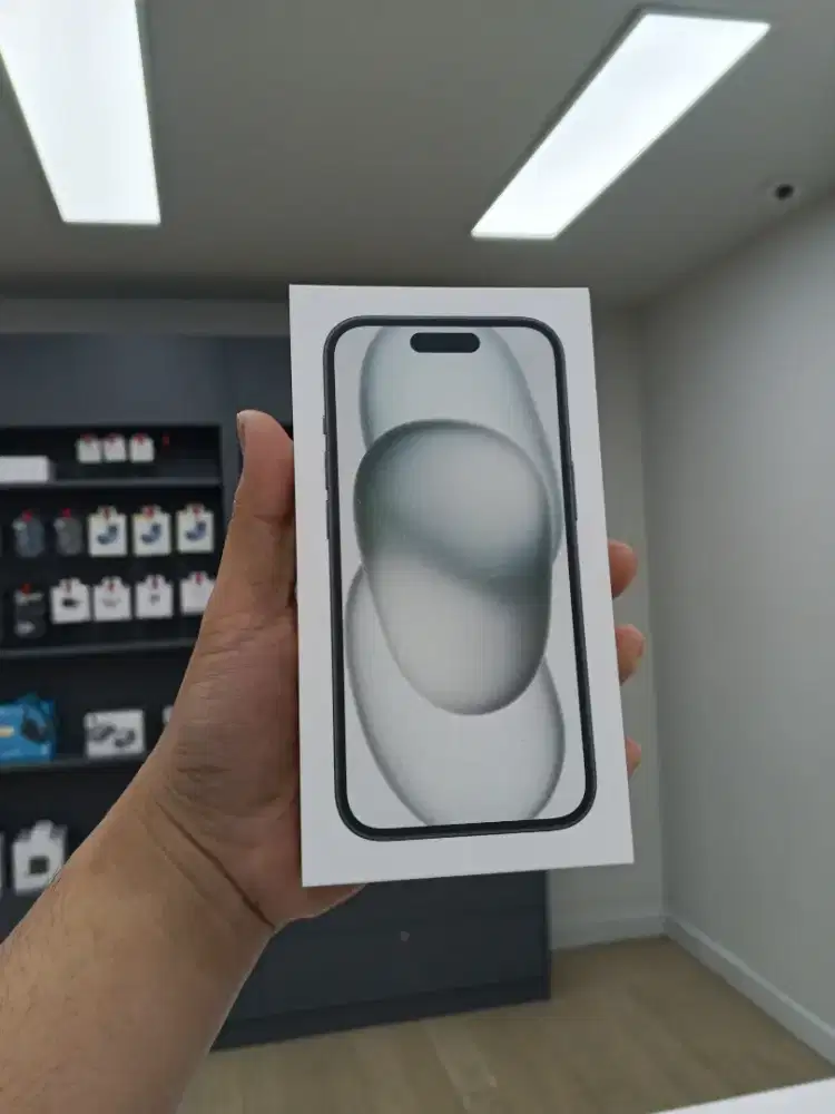 Kredit iPhone 15 garansi iBox