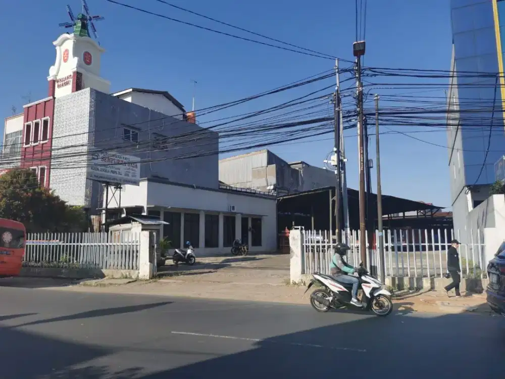 Dijual Tanah dan Bangunan