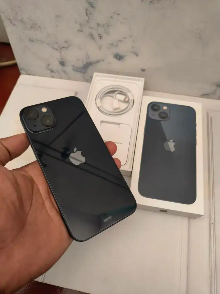 iPhone 13 128gb bh 100% seperti baru garansi panjang