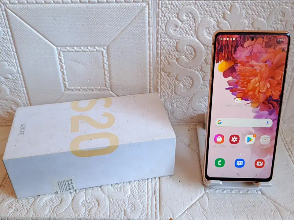 Samsung S20 FE 8/128 GB