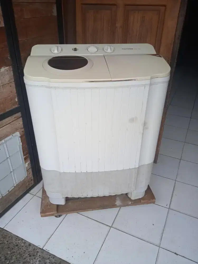 Mesin cuci merk Politron 8kg