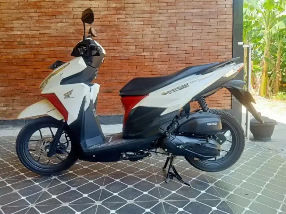 Dijual motor matic vario 150 cc ..mulus... cepat !!!