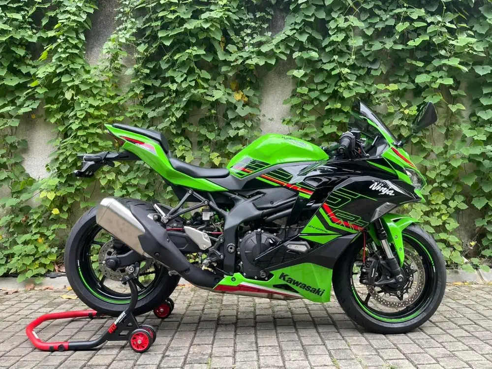 Kawasaki ZX25RR Tahun 2024 / ZX25