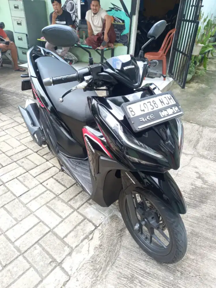 Vario 2020 pajak hidup