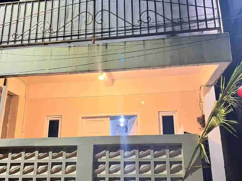DIJUAL RUMAH 2 LANTAI SHM, 300 JUTAAN CASH ONLY  MURAH DEKAT MRT LEBAK BULUS
