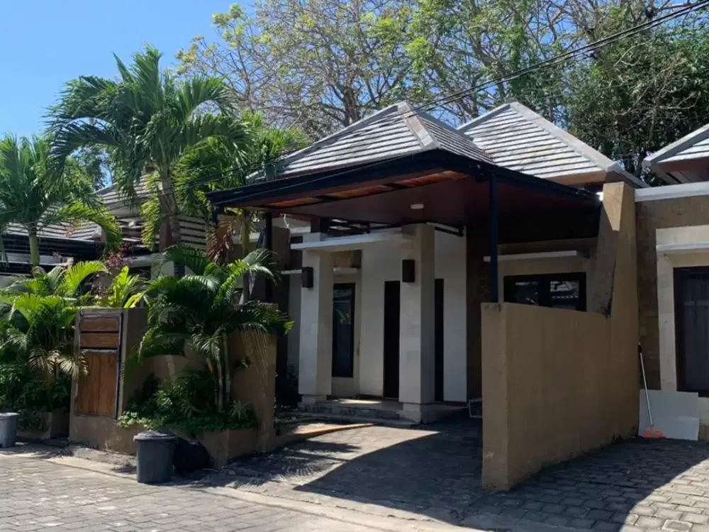 Rumah Minimalis Cluster Elit Nusa Dua, Security 24 Jam, Ada Club House