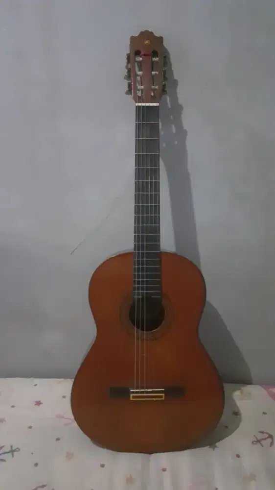 jual warisan gitar yamaha G 240 ii