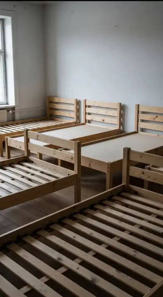 Dipan/Tempat tidur