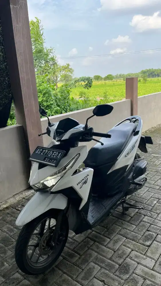 Vario 150 2015 putih