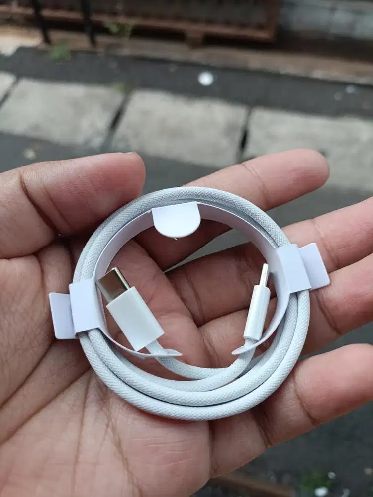 Kabel iphone 15 C to C