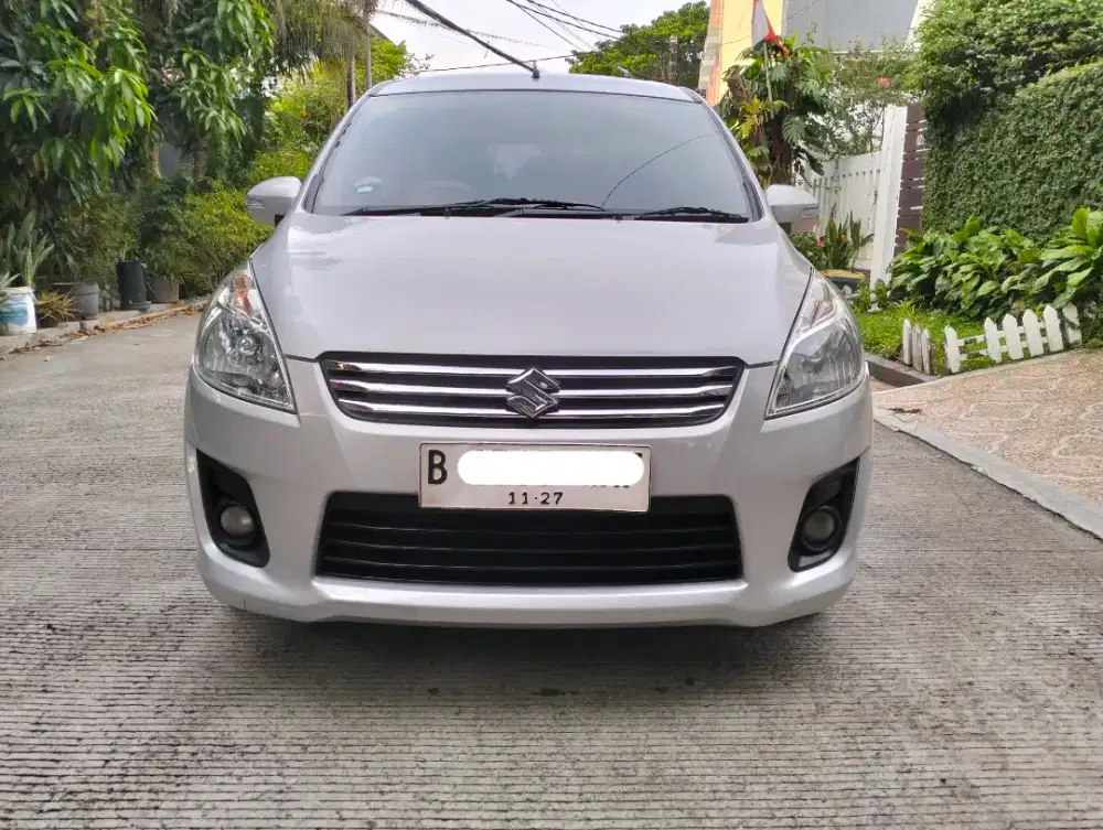 Suzuki Ertiga 2014 GX At silver istimewa