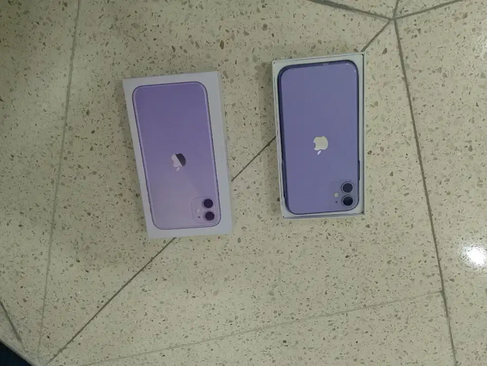 Iphone 11 128gb baru dan bonus