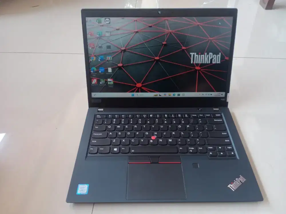 Leptop Thinkpad T490