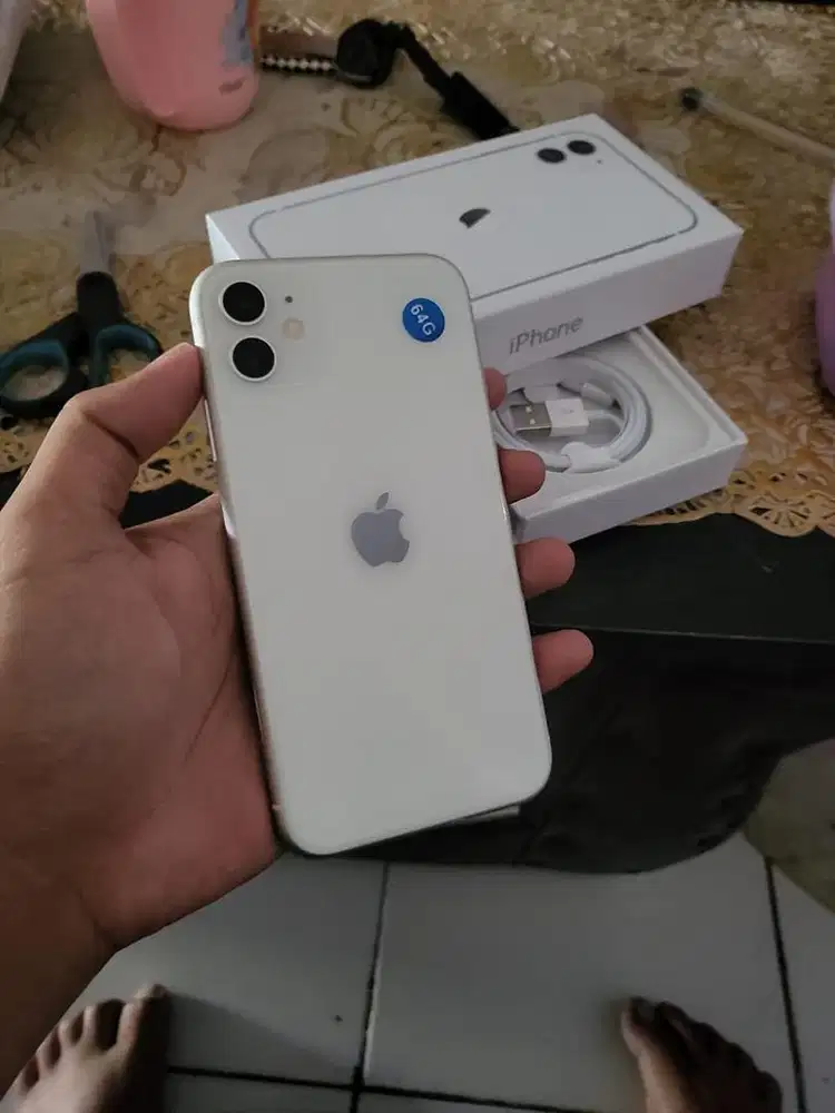 iPhone 11 64GB inter