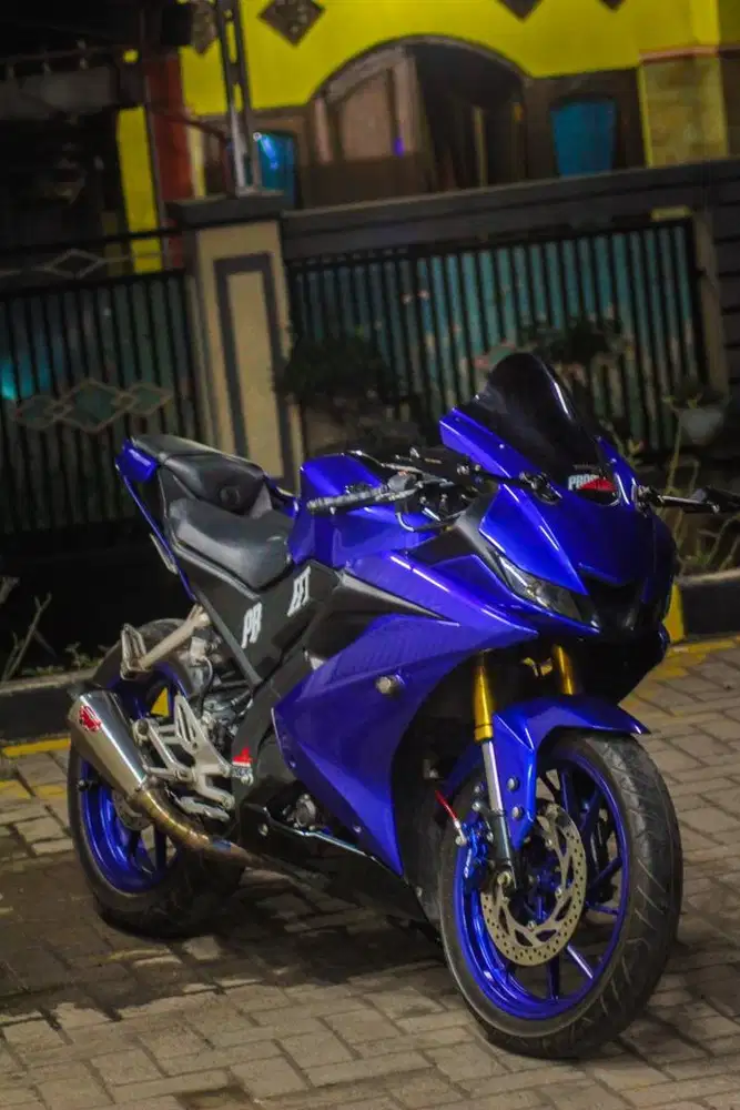 YAMAHA R15 V3 2020