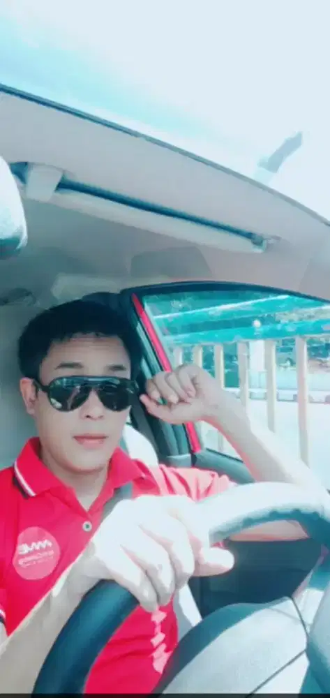 Mencari pekerjaan   apa aja  Bismillah ,