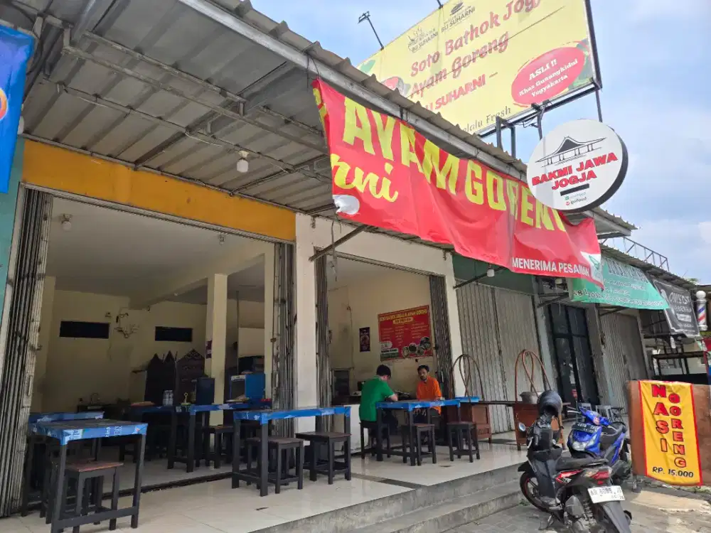 Disewakan 2 ruko bersama isinya!Pinggir Jalan!Harga u/6bln