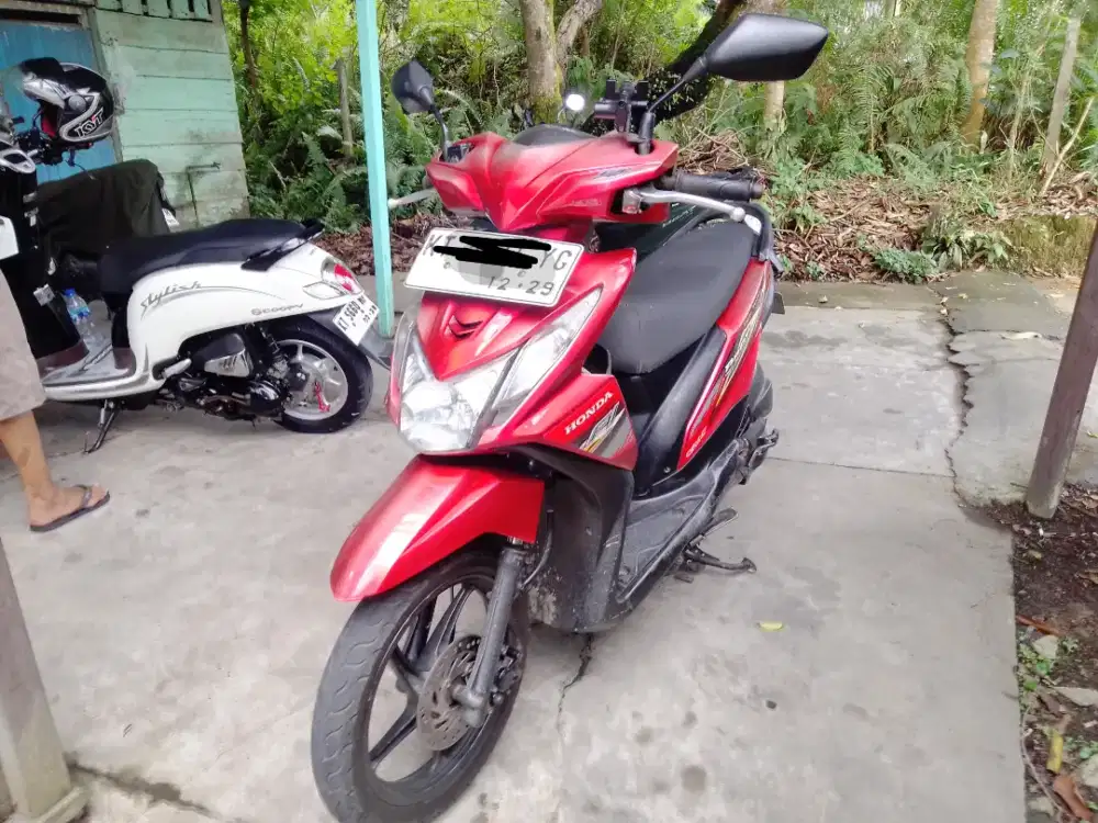 Dijual honda beat thn 2014