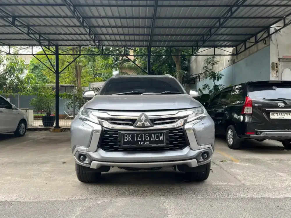 Mitsubishi pajero sport dakar 2016