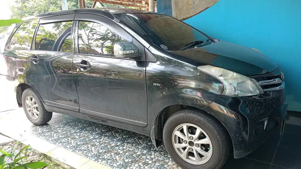 Toyota Avanza 2012 Bensin