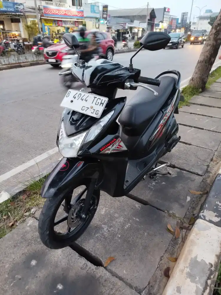 HONDA BEAT 2015