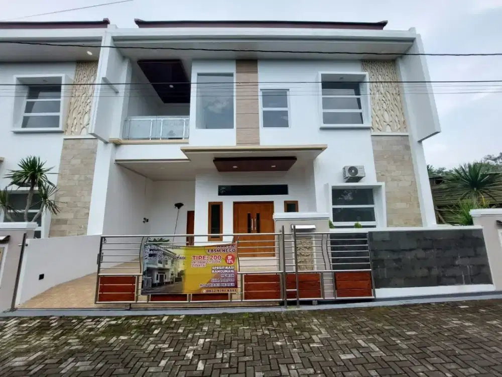 DIJUAL RUMAH CANTIK DAN SIAP HUNI DEKAT KAMPUS UII DI NGGALIK SLEMAN