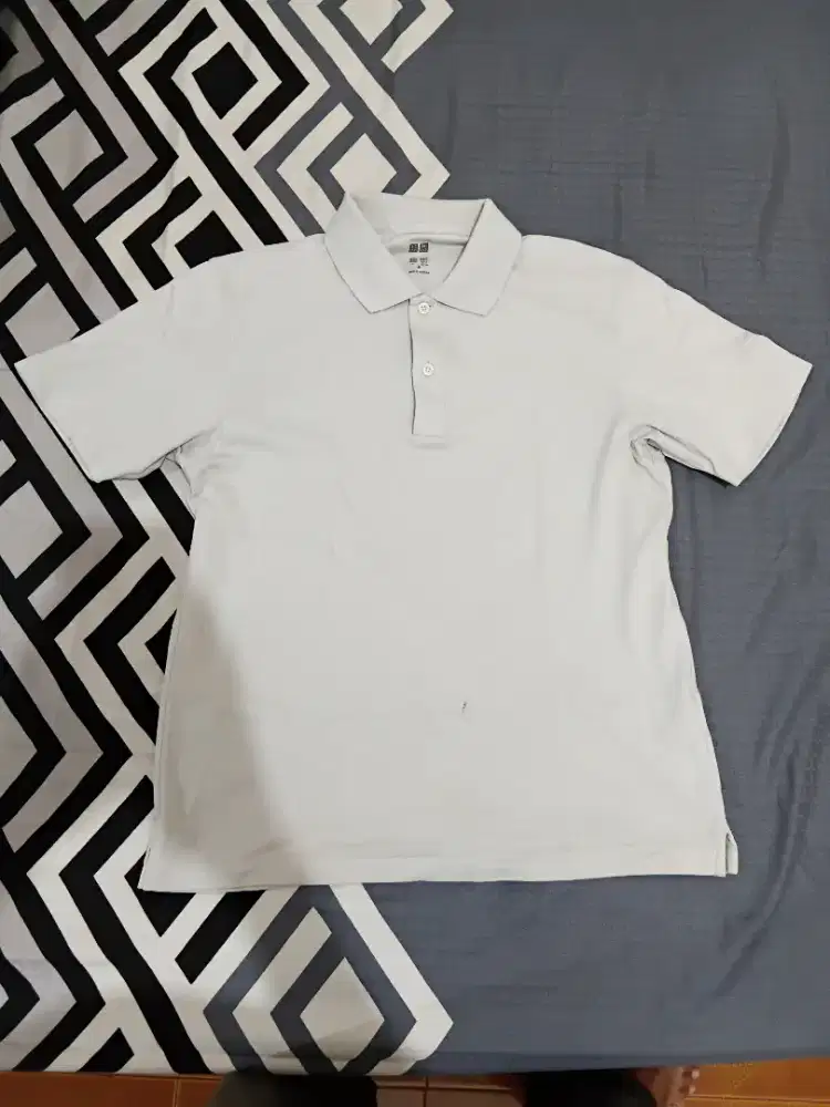 Jual baju polo Uniqlo AIRism original