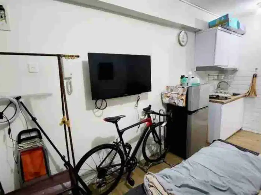 studio furnished apartemen bassura tower J