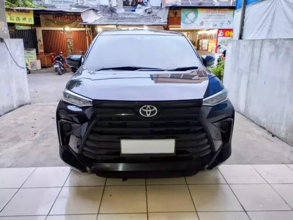 Toyota Avanza 1.3 New E 2024 manual. Hitam mulus,  originil cat.