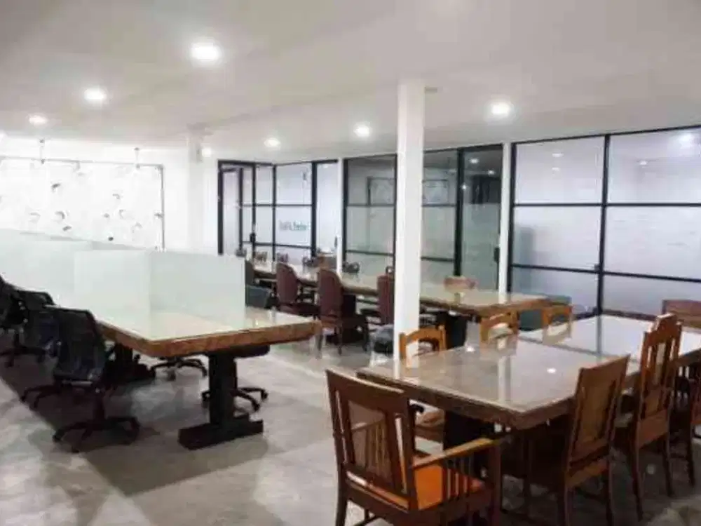 BANGUNAN KOMERSIAL RAYA WIYUNG