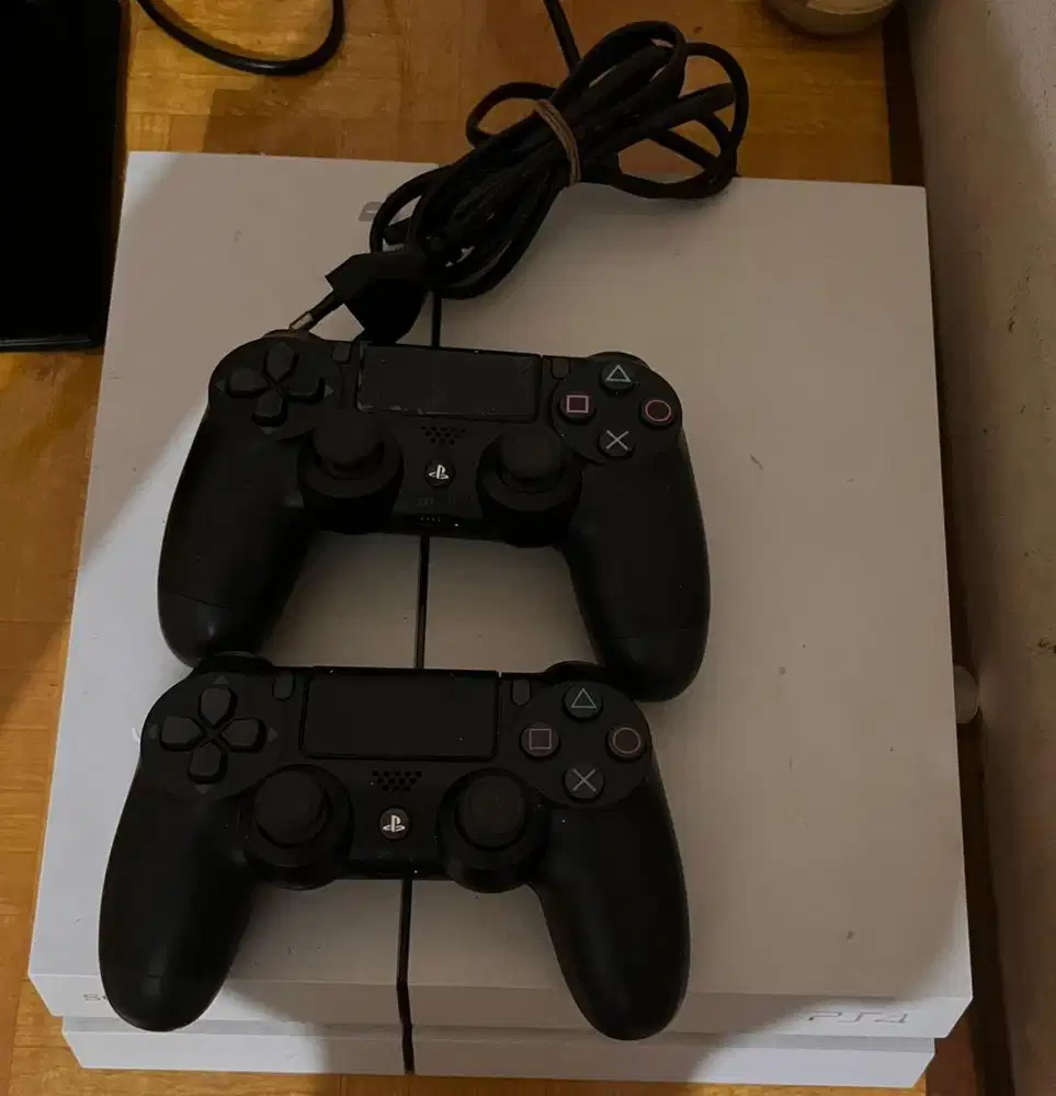 Dijual PS 4 Fat 500 Gb