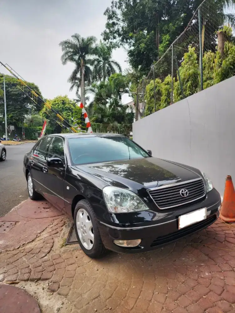 2002 Lexus LS430