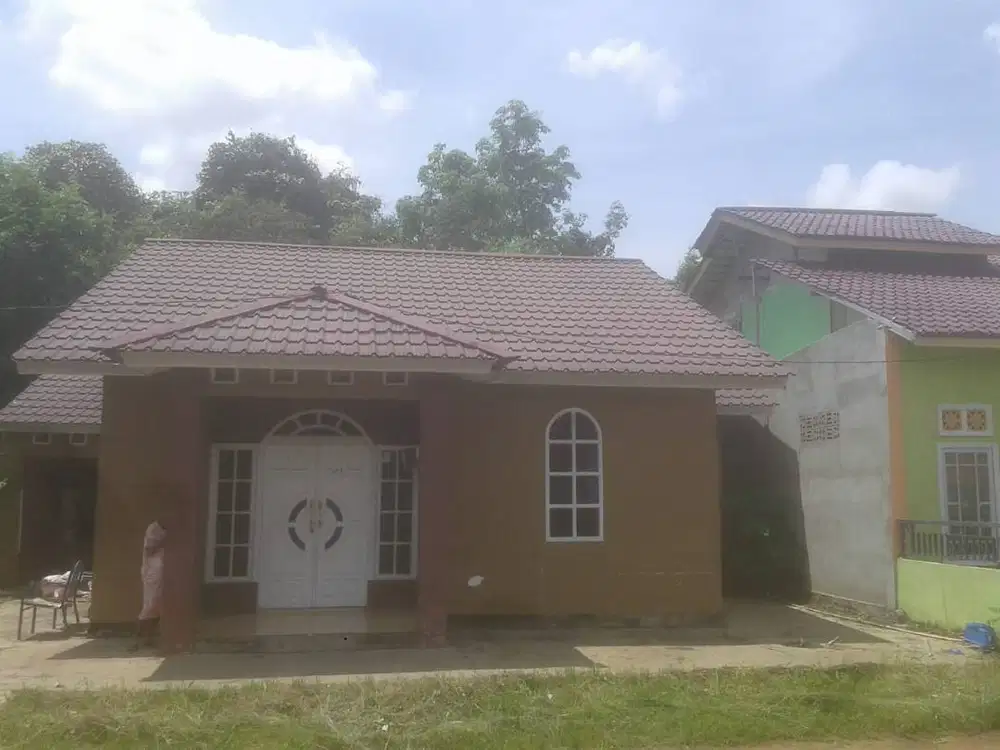 Dijual i unit rumah
