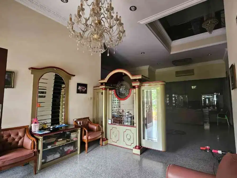 Disewakan Rumah Graha Family Semi Full Furnished