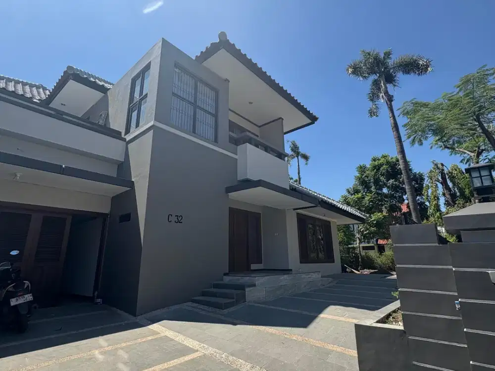 Dijual Rumah Graha Famili Surabaya Barat Dekat Mall Kawasan Elit