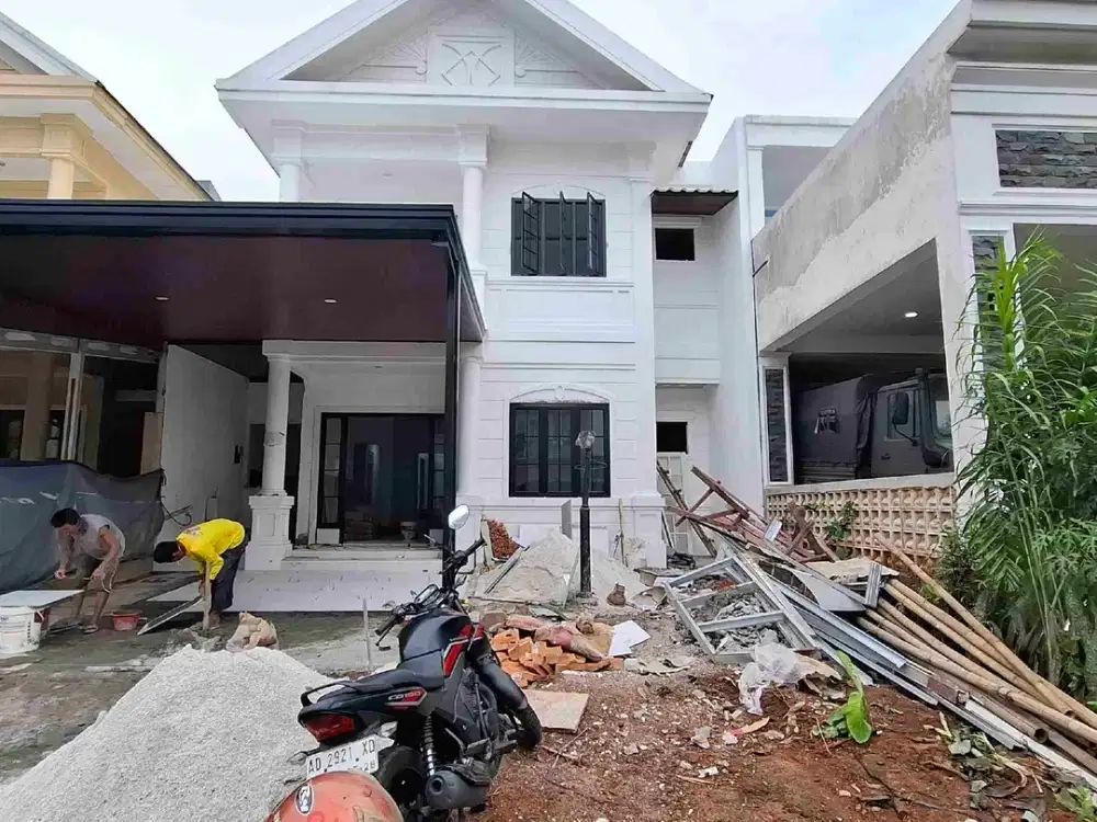 DIJUAL RUMAH 2 LANTAI SDG RENOVASI & KAMAR TIDUR 4 DI CLUSTER TENGAH!