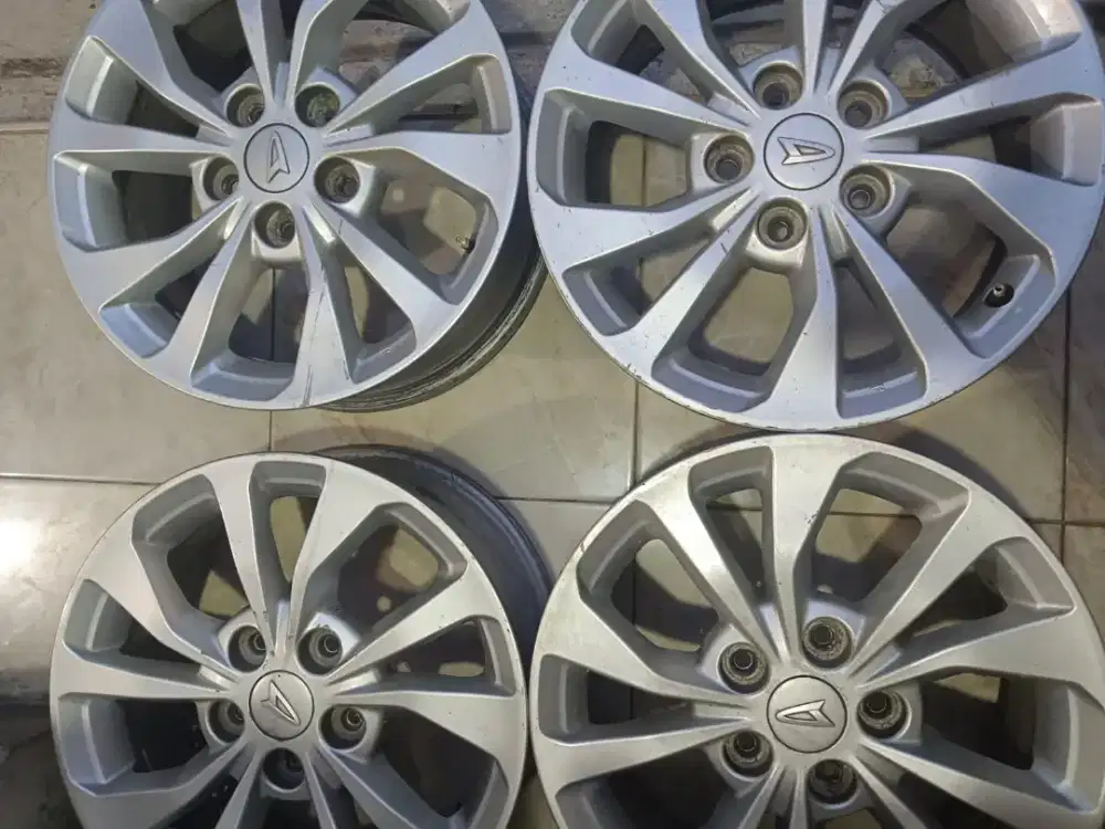 Di jual velg origina ring 16  nego