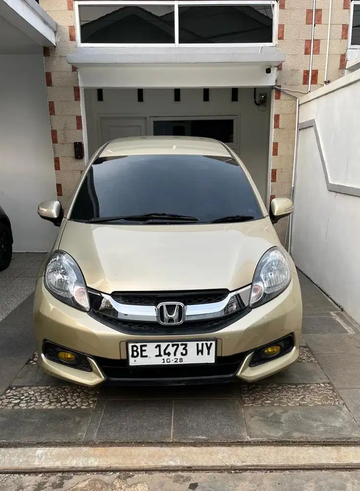 Mobilio E Cvt Matic plat BE