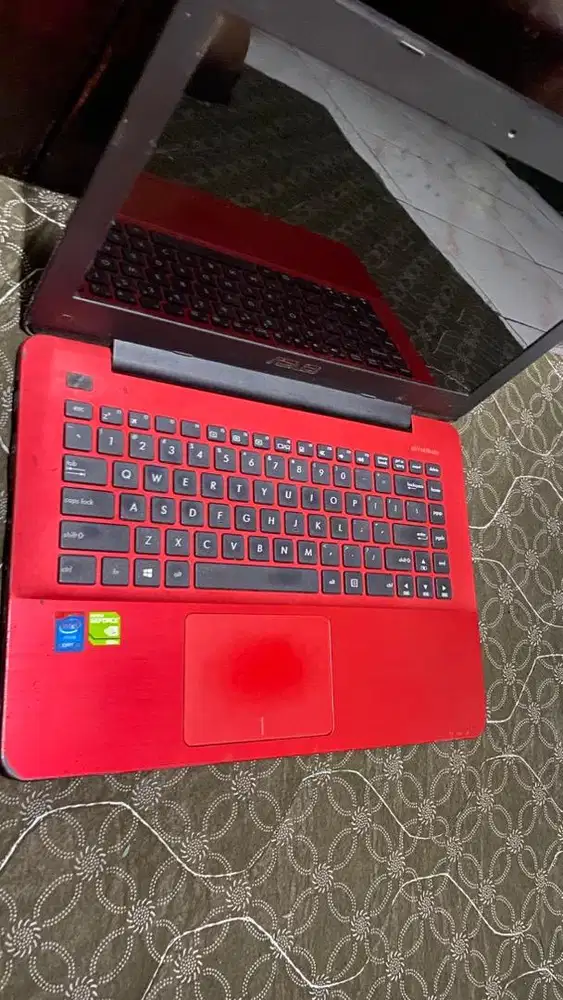 Edisi BU Laptop Asus X455L