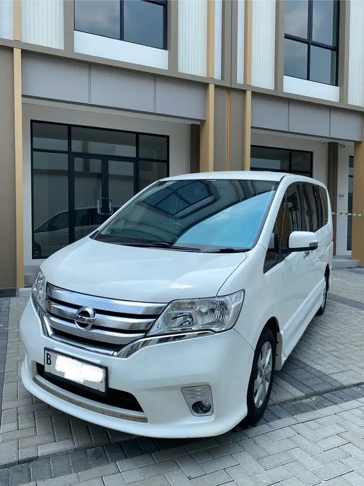 Nissan Serena 2013 Bensin