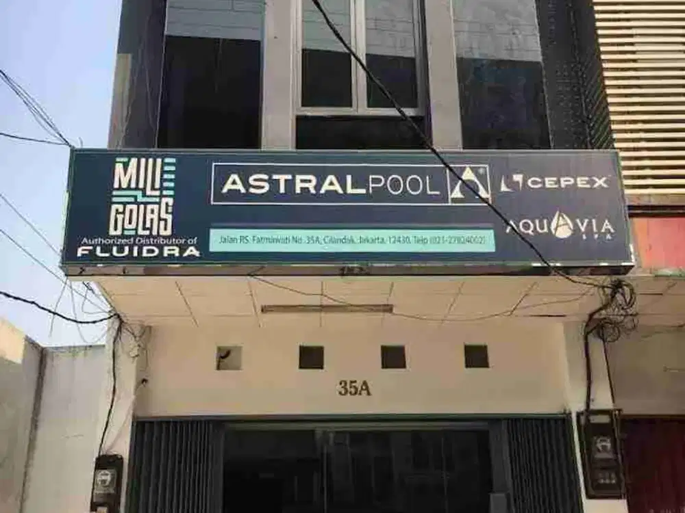 DI SEWAKAN RUKO DI JL. RS. FATMAWATI RAYA CILANDAK BARAT JAKARTA SELATAN 
SHM
Luas Tanah 5.2×25 : 129 M²
Luas Bangunan 4.5×19: 85.5 M²
Lantai 5
Kamar Mandi 4
Listrik 23000 token
Harga: 250 jt/ tahun
Minimal sewa 3 tahun.
Kondisi Masih Tersewa sampai 27 Fe