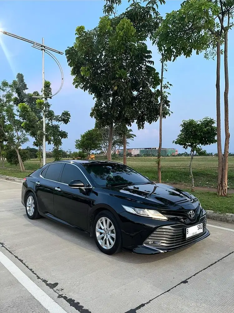 Camry V Bensin 2020