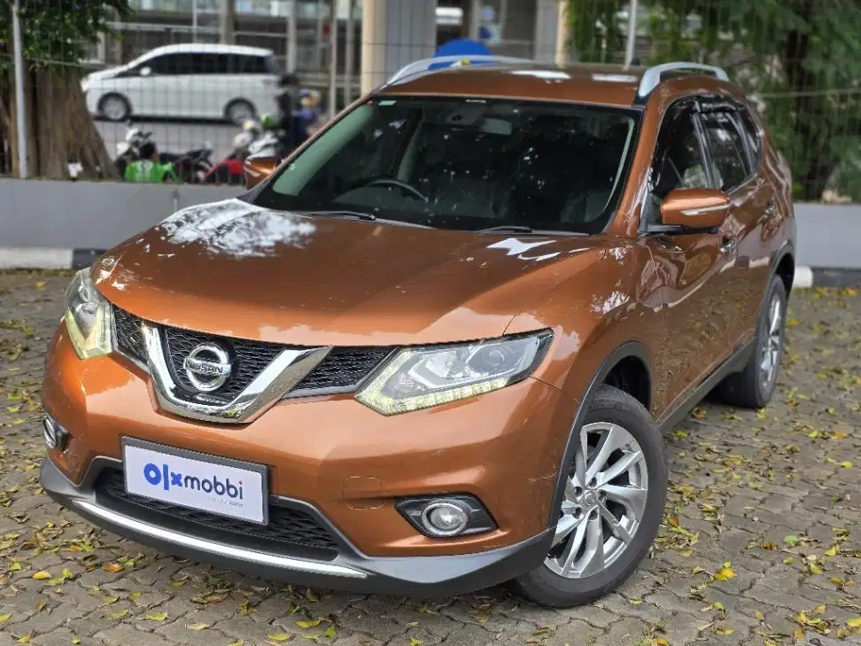 DP MURAH Nissan X-Trail 2.5 Bensin-AT 2015 4II